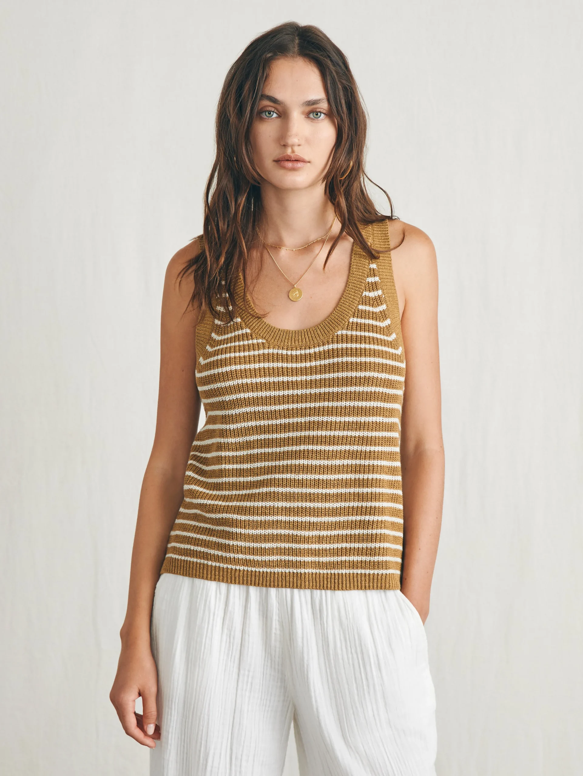Faherty Brand Miramar Linen Scoop Neck Tank -^Women Sweaters