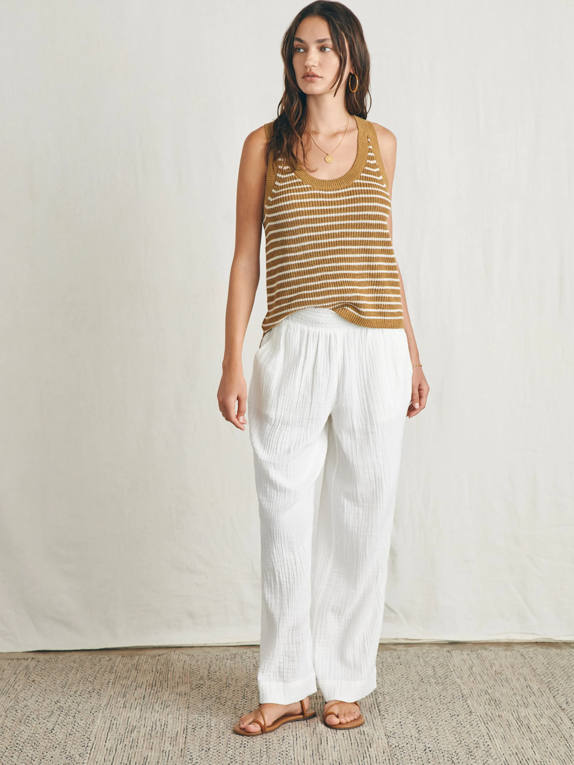 Faherty Brand Miramar Linen Scoop Neck Tank -^Women Sweaters