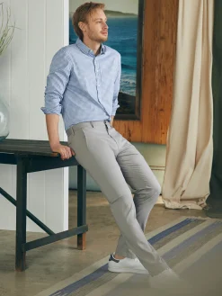 Faherty Brand Movement™ Chino Pant (32" Inseam) -^ Pants