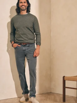 Faherty Brand Organic Cotton Slim Straight Denim (32" Inseam) -^ Pants