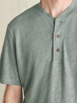 Faherty Brand Short-Sleeve Linen Henley -^ T-Shirts & Henleys