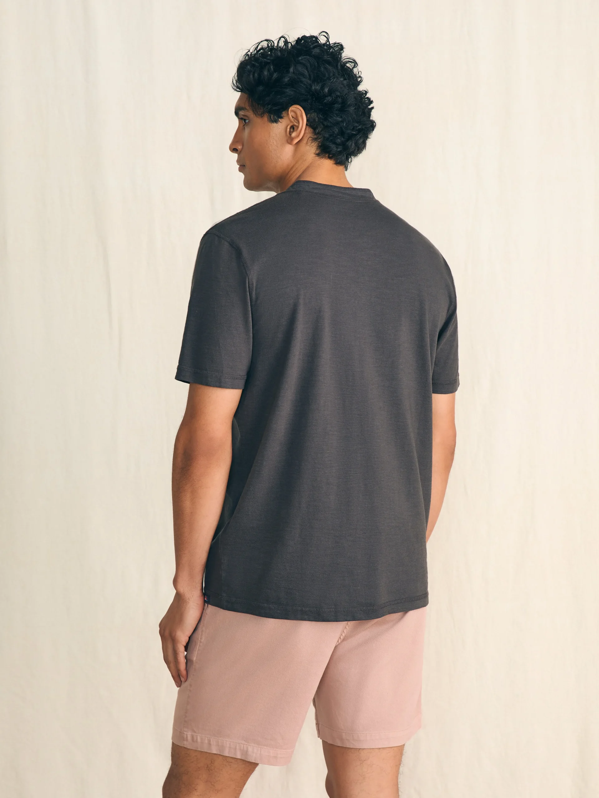 Faherty Brand Short-Sleeve Sunwashed Henley -^ T-Shirts & Henleys