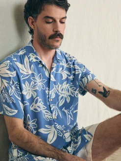 Faherty Brand Short-Sleeve Surfrider Rayon Camp Shirt -^ Shirts