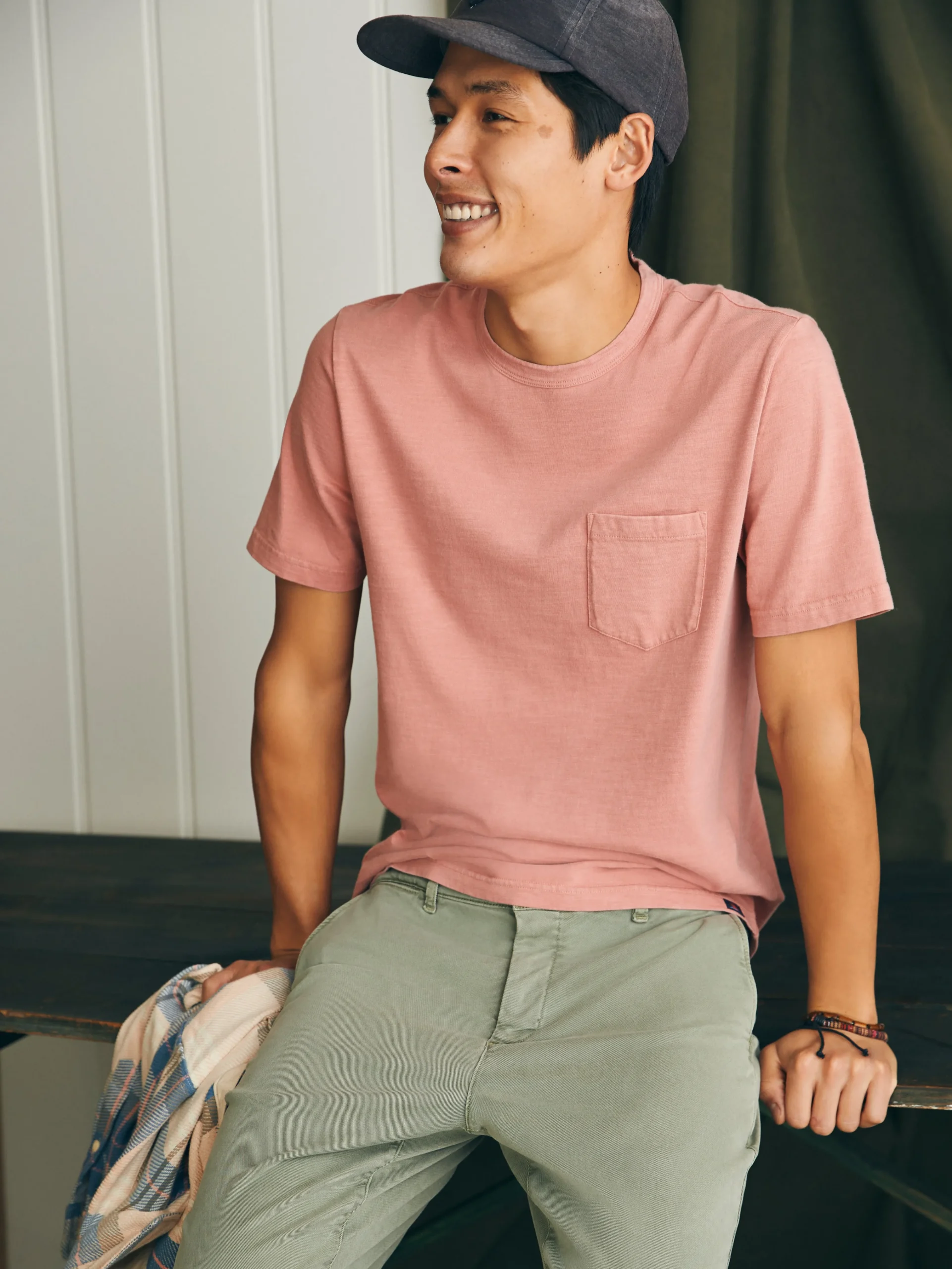 Faherty Brand Sunwashed Pocket Tee -^ T-Shirts & Henleys