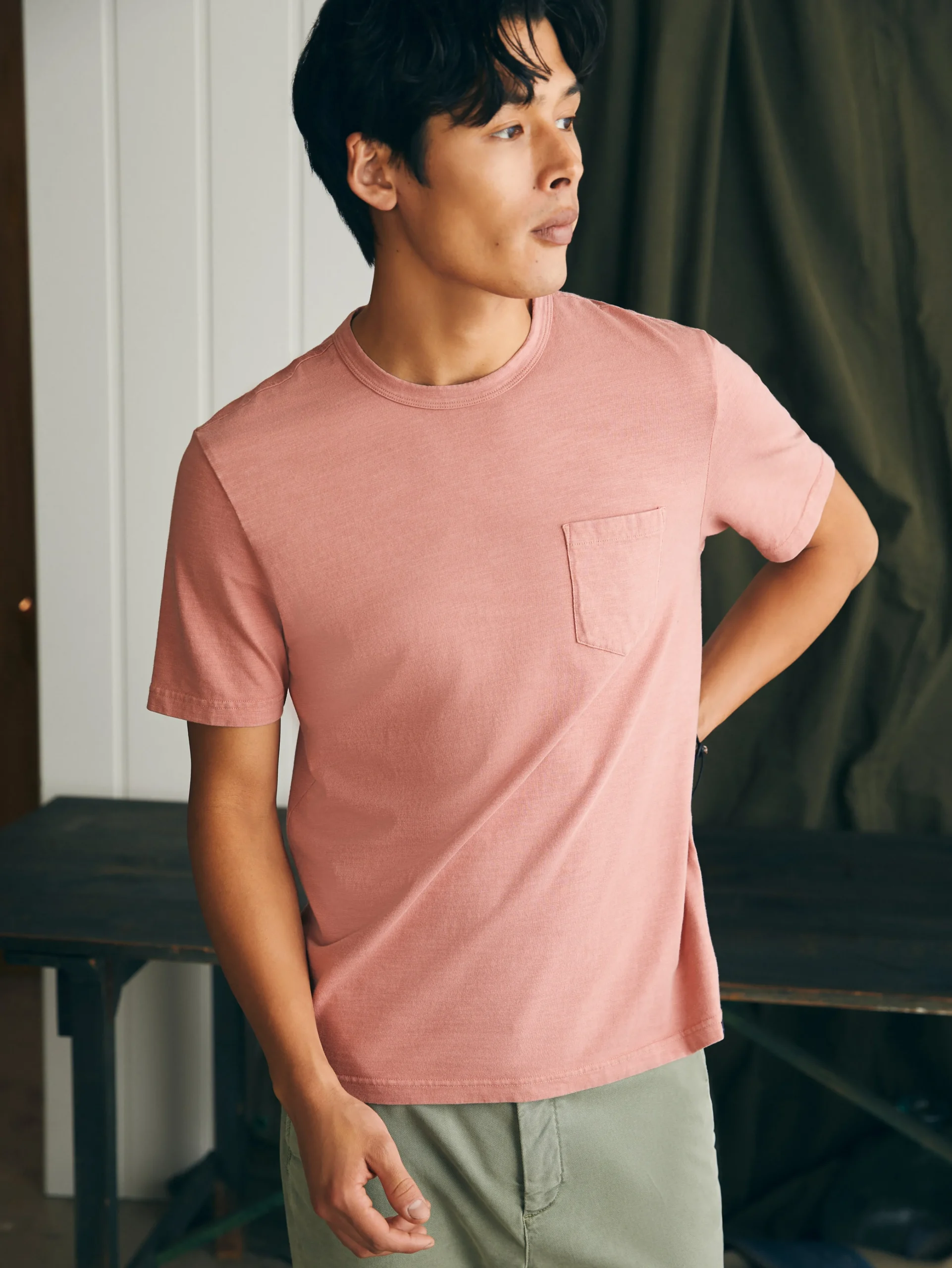 Faherty Brand Sunwashed Pocket Tee -^ T-Shirts & Henleys