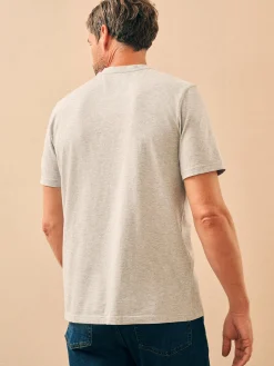 Faherty Brand Sunwashed V-Neck Tee -^ T-Shirts & Henleys