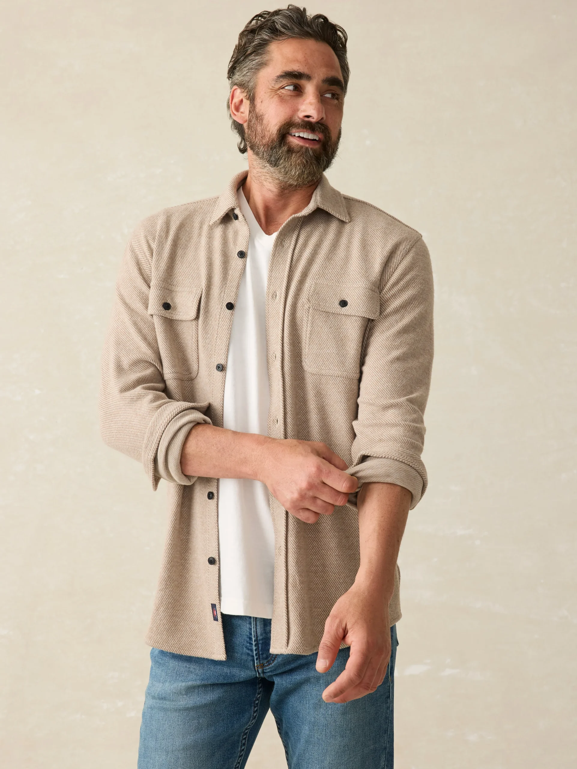 Faherty Brand Sunwashed V-Neck Tee -^ T-Shirts & Henleys